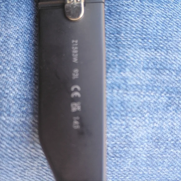 Louis Vuitton Black Sunglasses - Picture 5 of 6